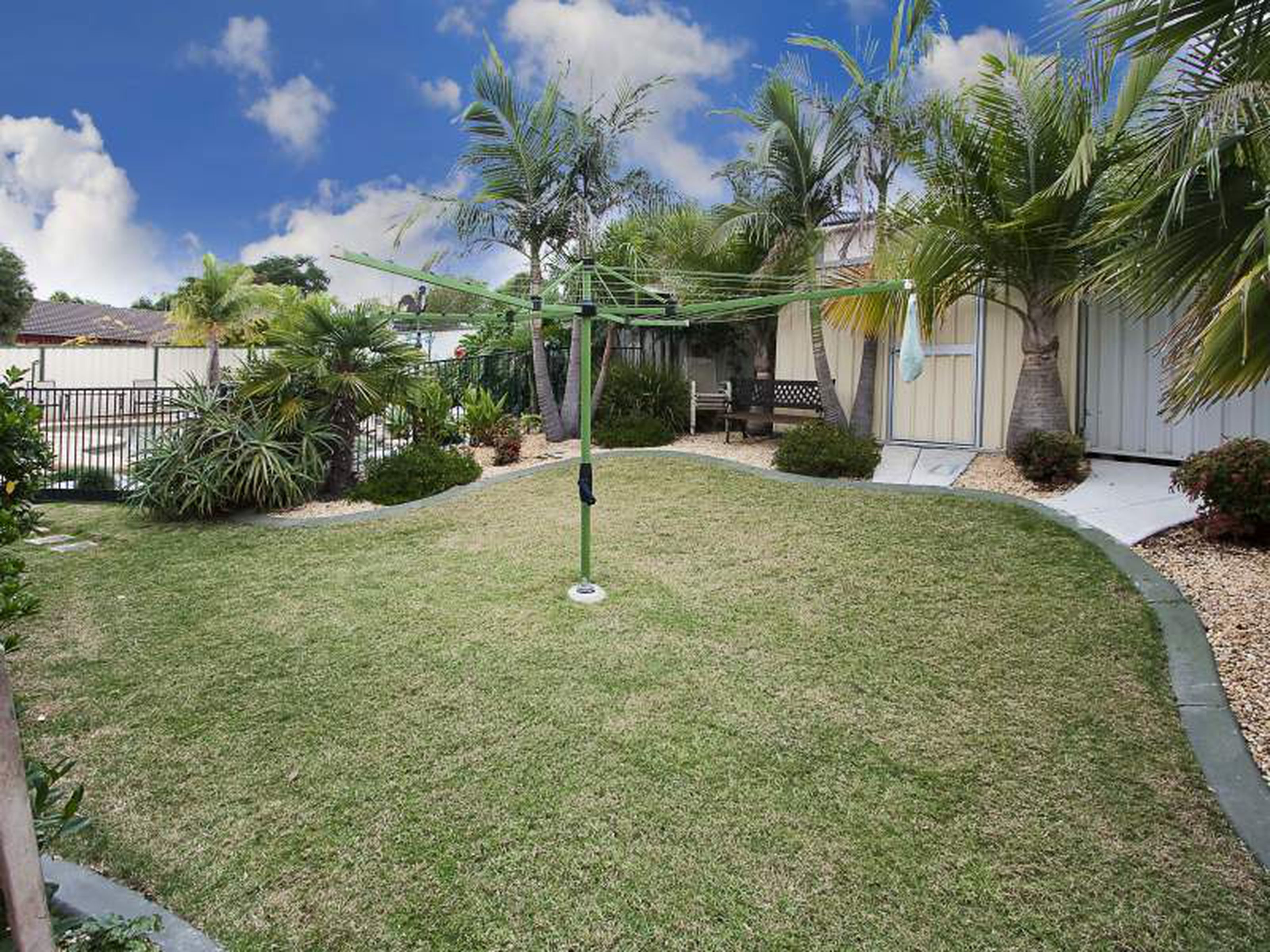 4 Kurpun Place, GLENMORE PARK