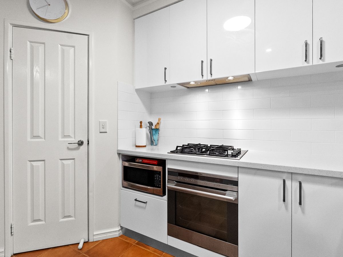 58 Lakeside Drive, Joondalup
