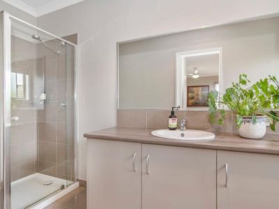 32 Binghams Road, Harcourt