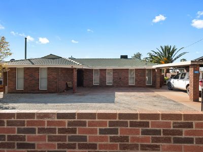 171 Varden Street, Piccadilly