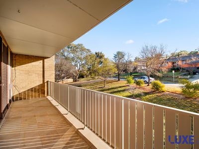 8c / 52 Deloraine Street, Lyons