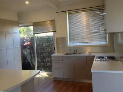 17  Derby Street, Berkeley