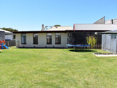 22 Ninth street, Millicent