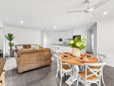 31 Avalon Drive, Rural View