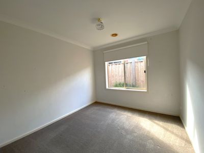 18 Kelebek Road, Tarneit