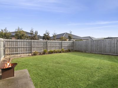 24 Bolton Street, Armstrong Creek