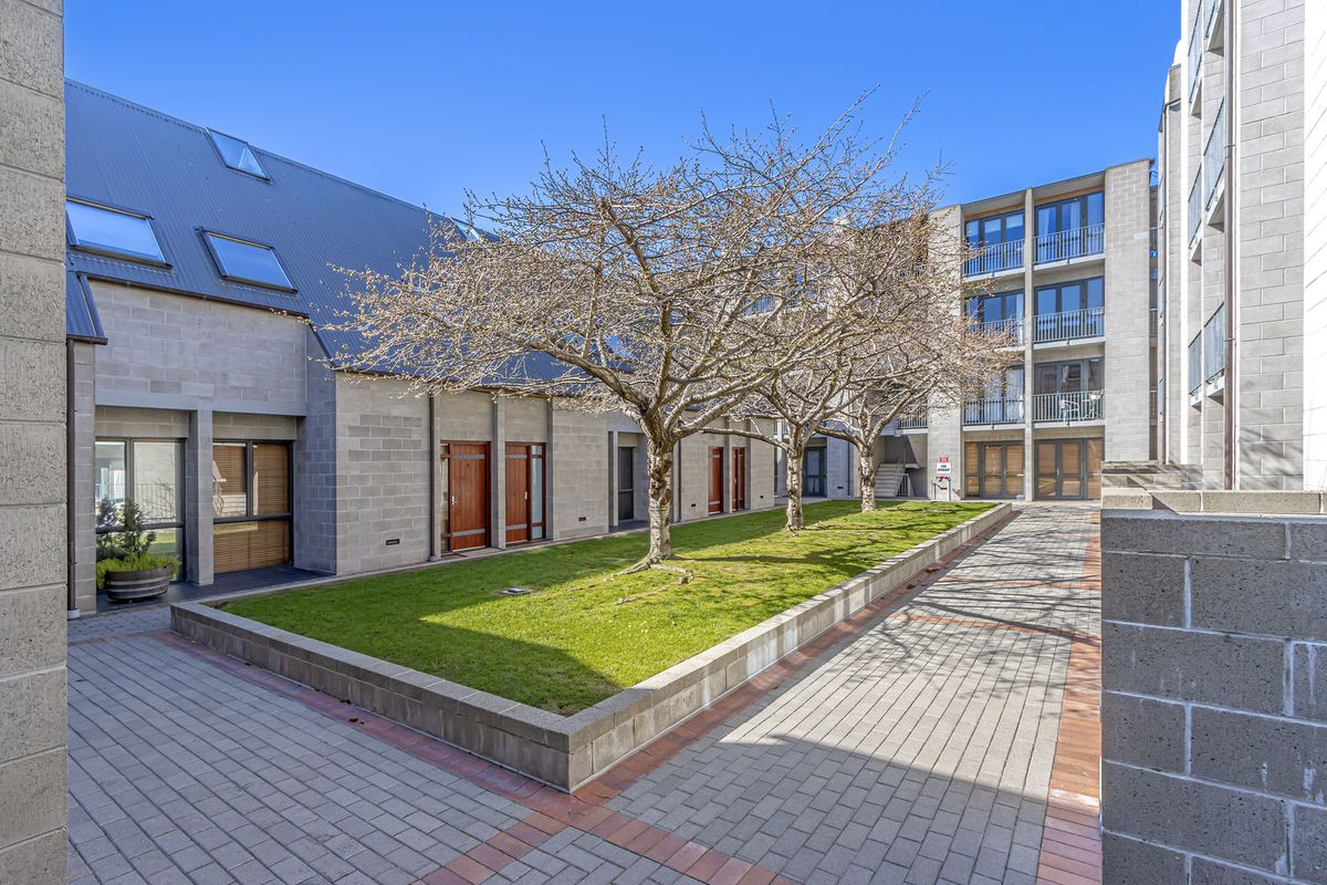 1 / 868 Colombo Street, City Centre