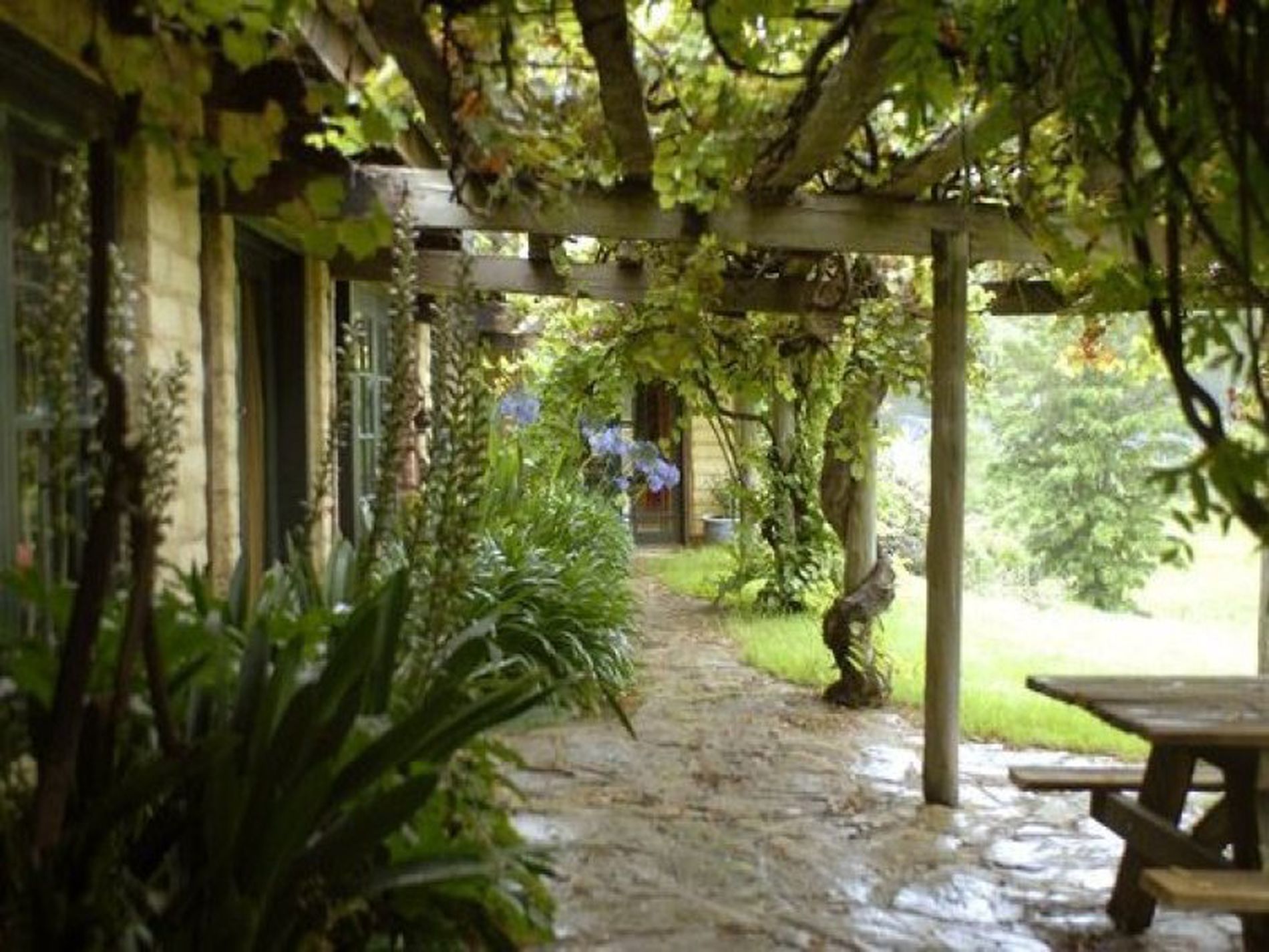 22 River Road, Brooman