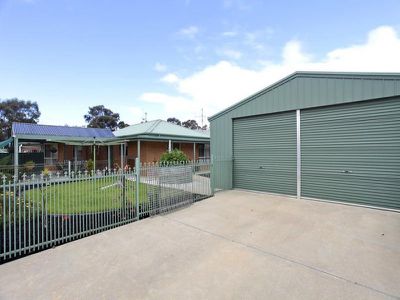 9 Elvey Drive, Kangaroo Flat