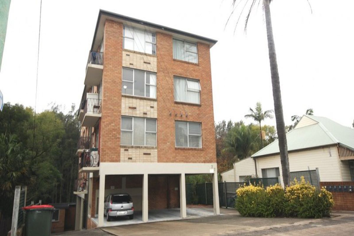 77 Hawthorne Parade, Haberfield