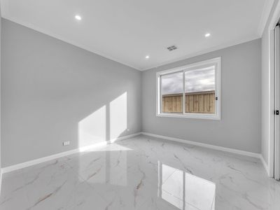 7 Rufous Way, Deanside