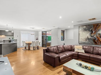 27 Wimbridge Road, Wattle Grove