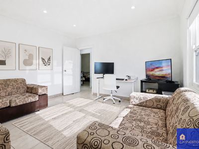 2 / 12  Dellwood, South Granville