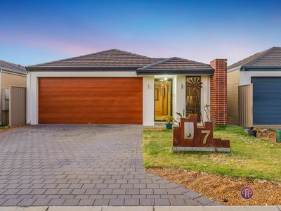 7 Redshank Lane, Martin