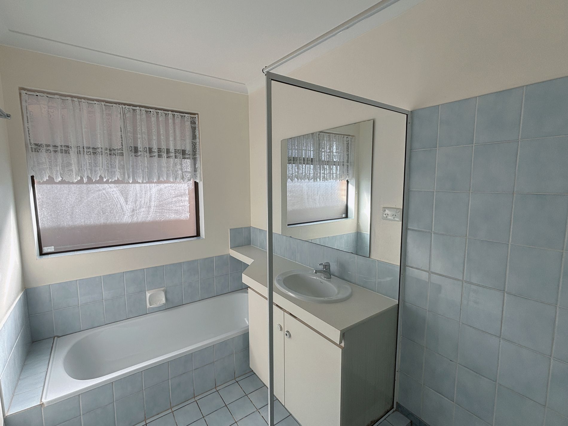 1 Sheed Place, Hannans