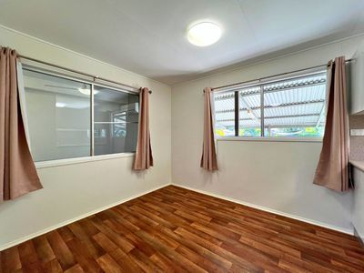 6 Caleb Crescent, Dysart