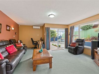 122 Joy Street, Shirley