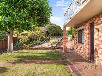 15 Thomas Close, South Bathurst