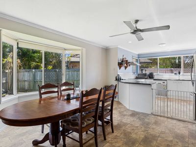 2 / 22 Radiata Drive, Maroochydore