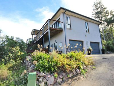 19 Whale Cove Circuit, Eden