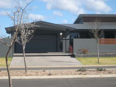2 Ripple Court, Dubbo