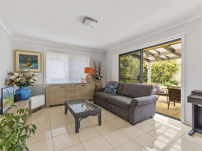 14 Price Parkway, Milton