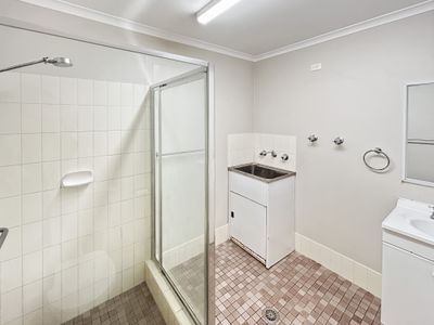 4 / 172 Gipps Street, Dubbo