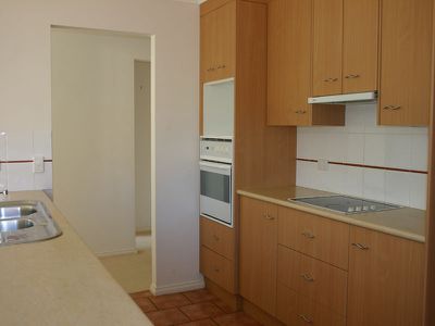 2 / 8 Cassina Close, Forster