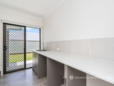 7 Watermelon Way, Kawungan