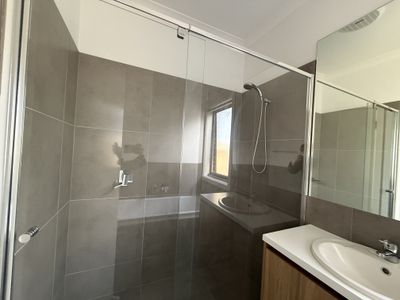 4 Maven Way, Tarneit