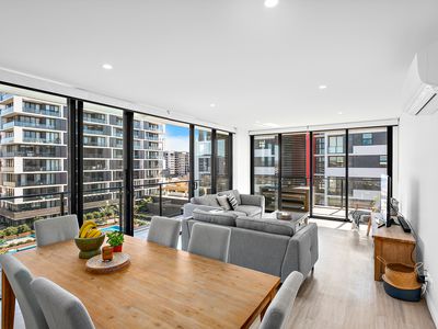 701 / 16 Burelli Street, Wollongong