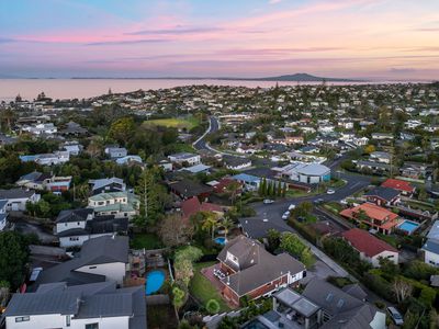 17 Noumea Place, Mairangi Bay