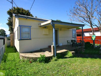 30 Parkes, Oak Flats
