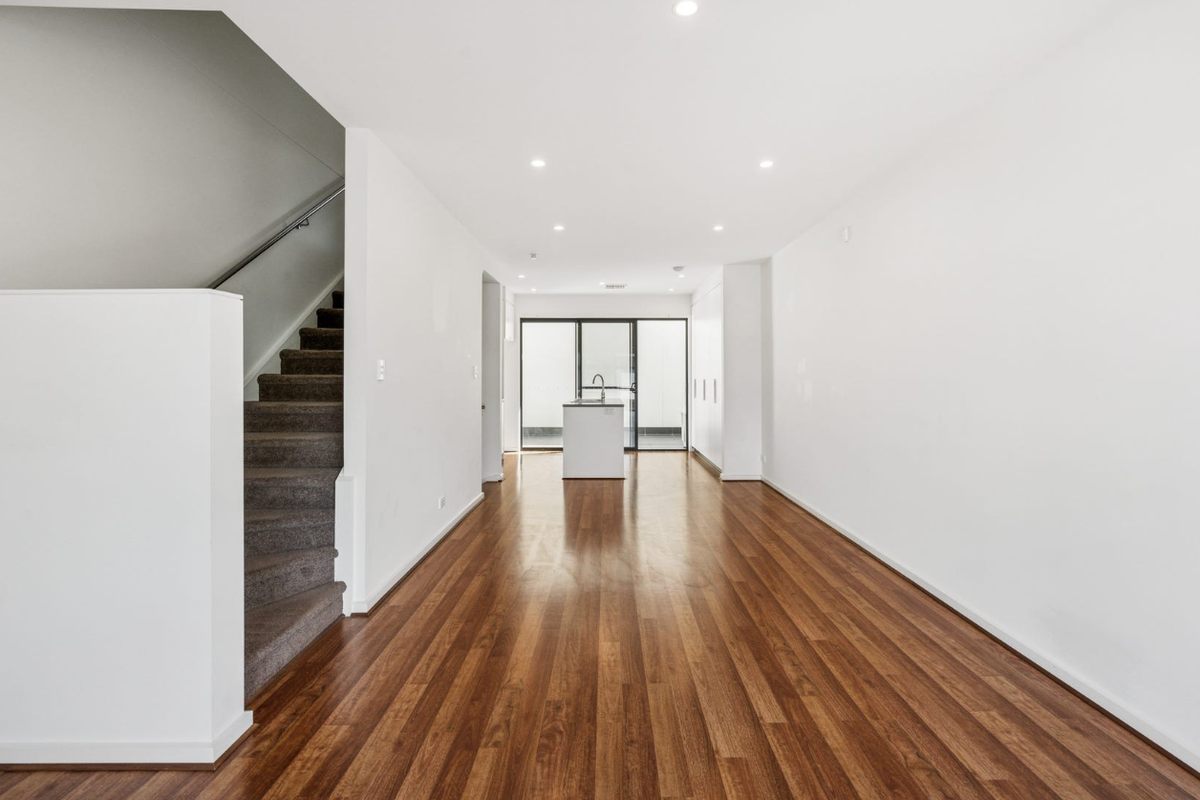 36 Trainer Street, St Clair