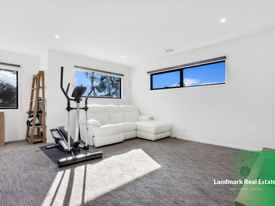 48A FOURTH AVENUE, Altona North