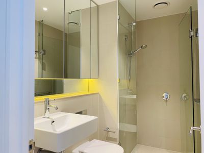 2505N / 889 Collins Street, Docklands