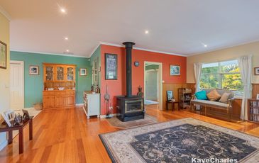 15 Burton Road, Beaconsfield Upper