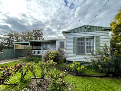 25 Burgoyne Street, Kerang