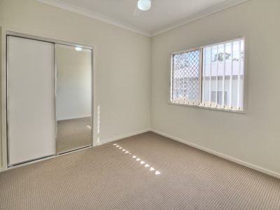 39 Foreshore Drive, Springfield Lakes