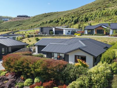 59 Sunningdale Drive, Stoke