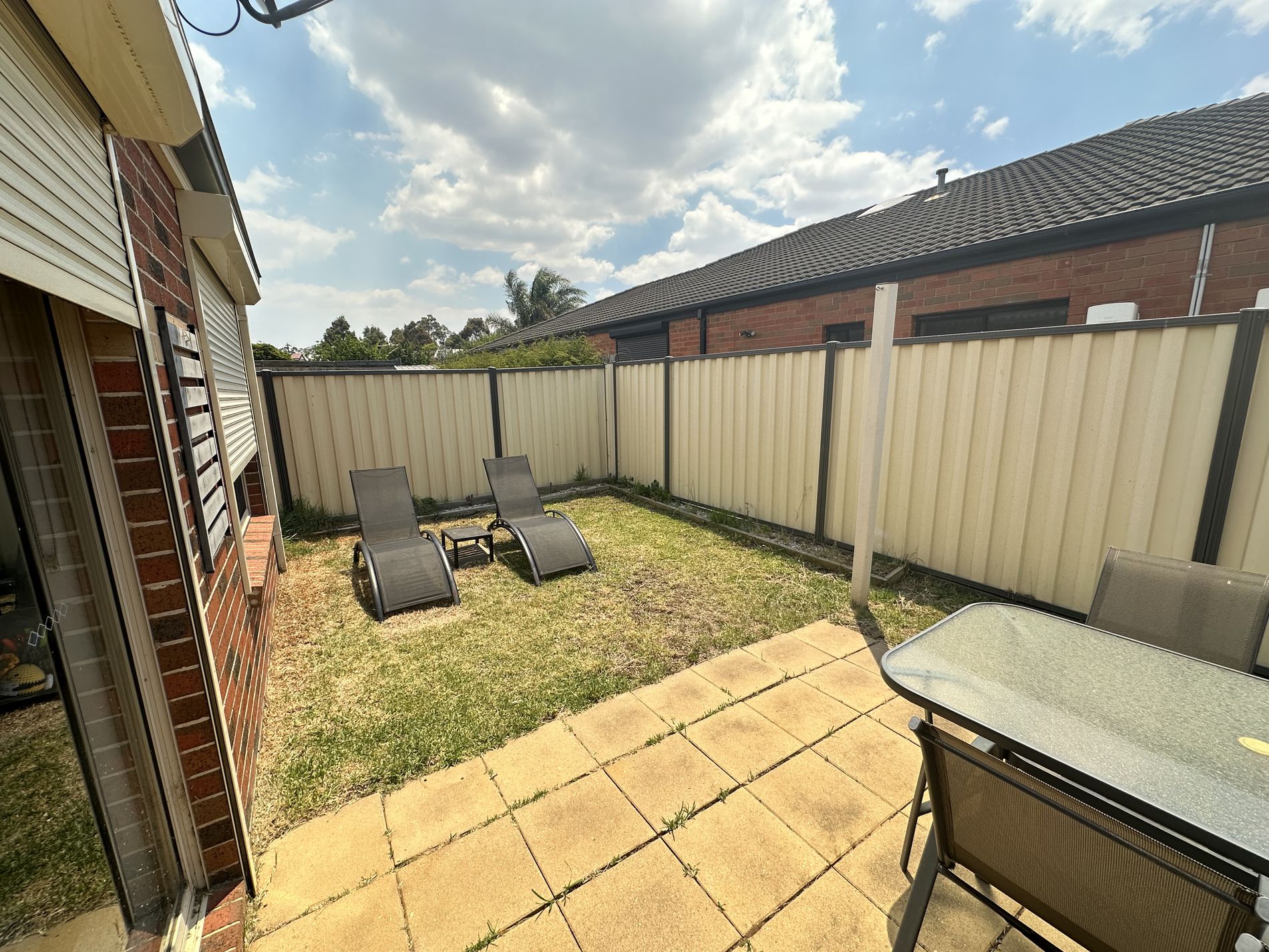 2 / 9 Halladale Avenue, Wyndham Vale