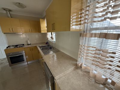 25 Sadleir Avenue, Ashcroft