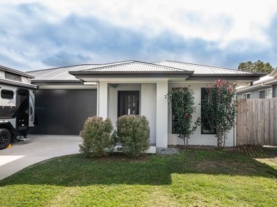 24 Parkside Court, Cannonvale