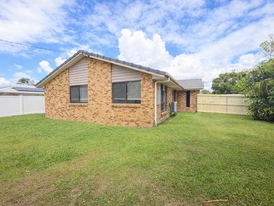 1 / 2 Burwood Court, Labrador