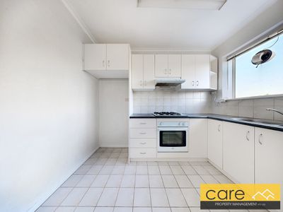 10 / 2 Grandview Grove, Carnegie