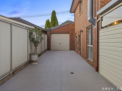 3 Lancaster Court, Greenvale