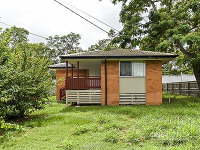 77 Sinclair Dr, Ellen Grove