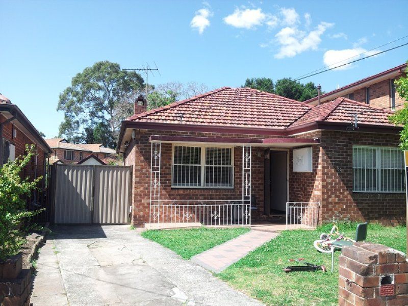 62 Paxton Avenue, Belmore