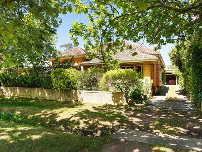 24 Berkeley Street, Castlemaine