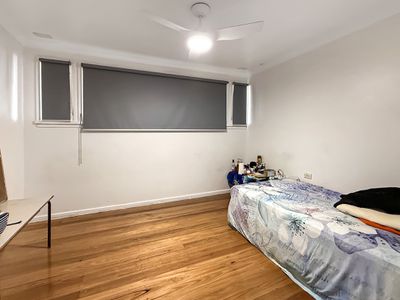 9 Moon Street, Wingham